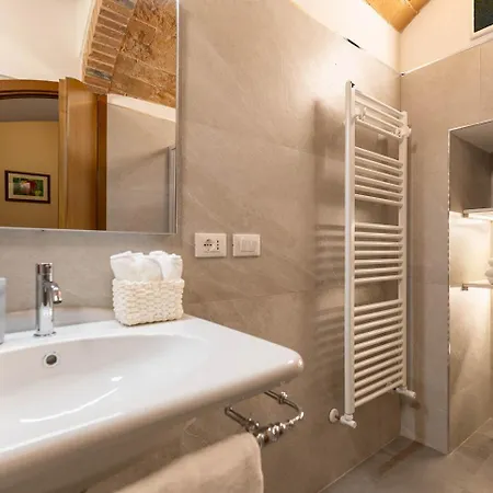 Monti 1824 - Apartments&cottages Casole dʼElsa
