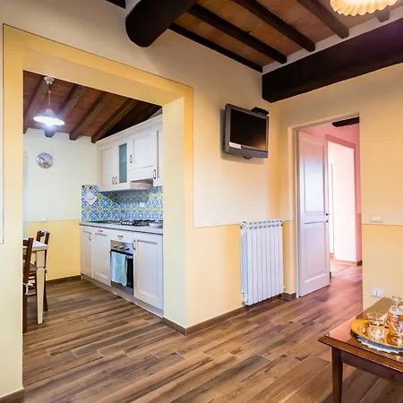 Monti 1824 - Apartments&cottages Casole dʼElsa